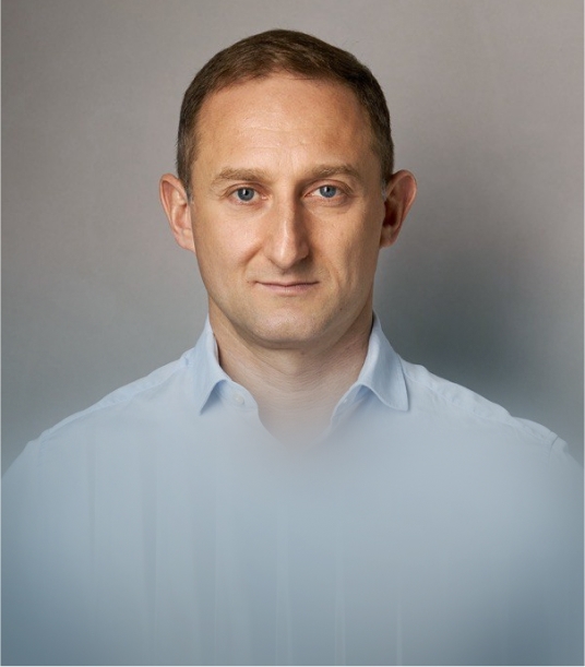 Руслан Саркисов